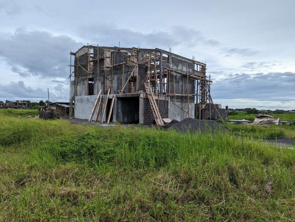 Construction next to the rice fields in Canggu,