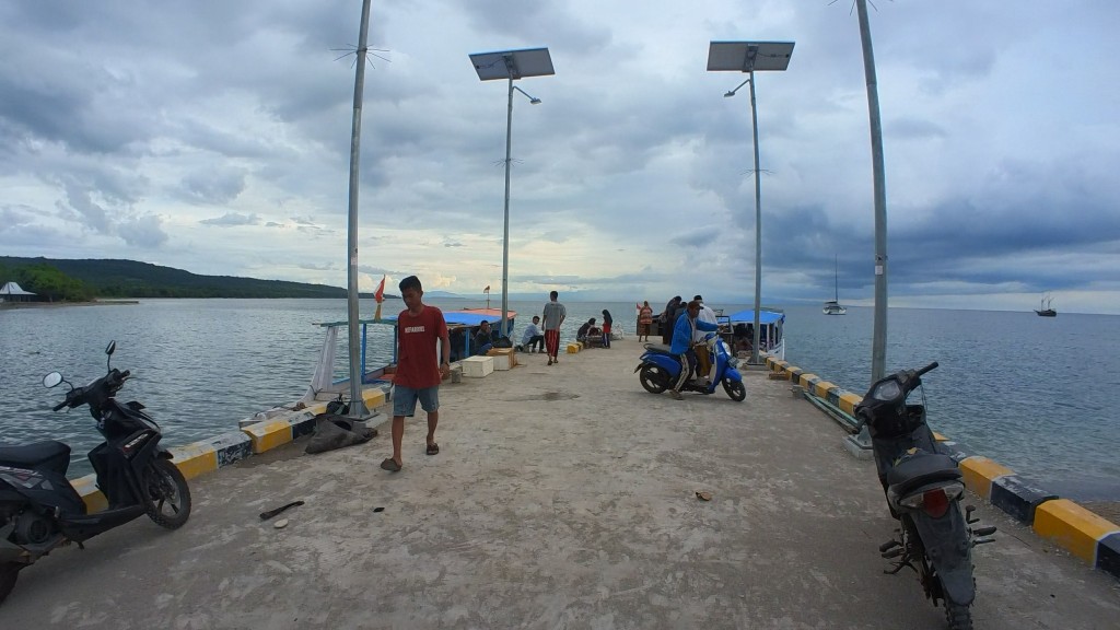 Arriving in Moyo Island - Labuan Aji Port