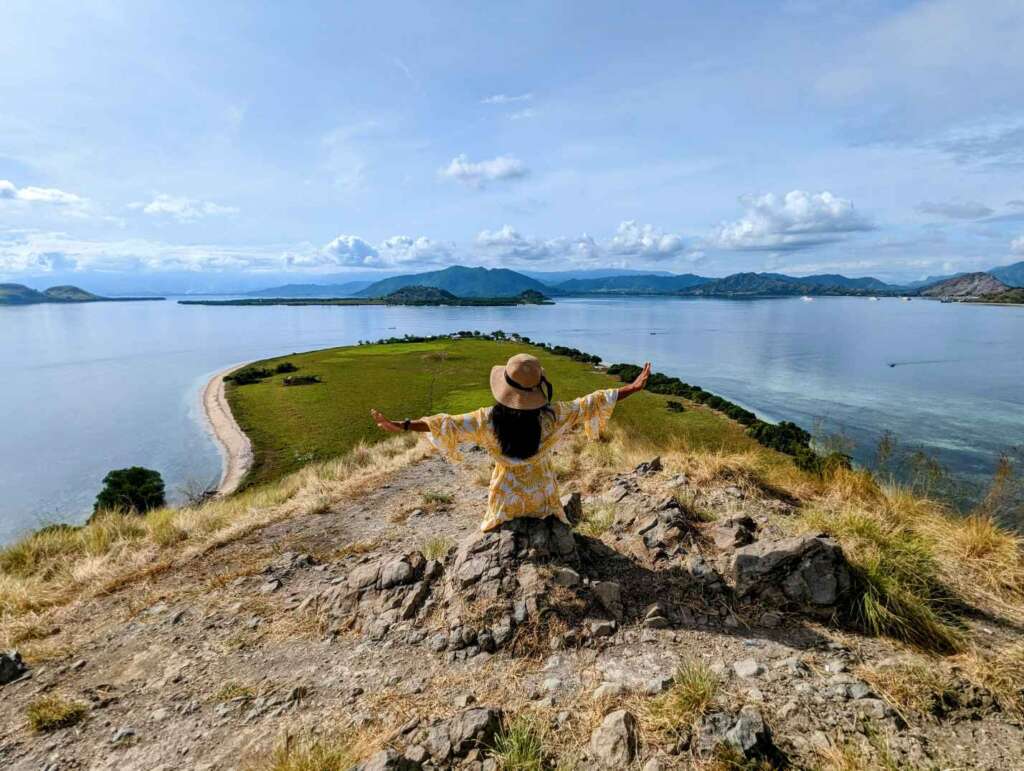 Pulau Kenawa view from the top of the hill